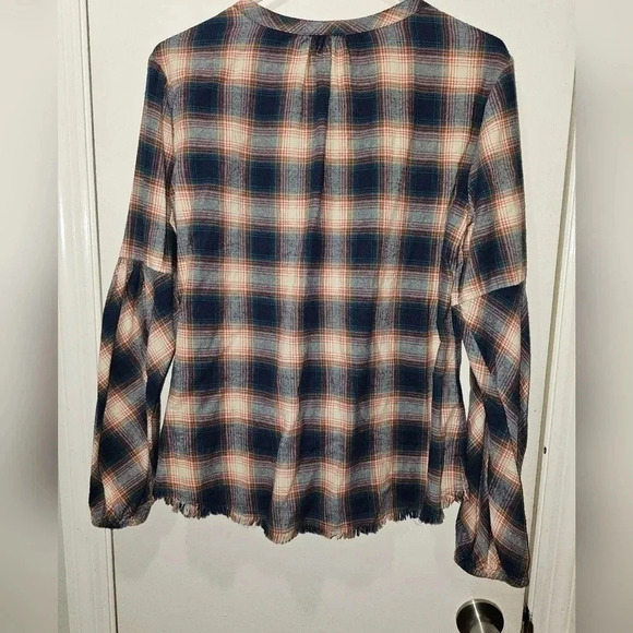 Sundance Dreamers Plaid Henley Top Medium flannel shirt - Picture 4 of 4
